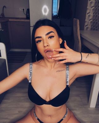 индивидуалочка Ненасытная Моника, г. Сургут