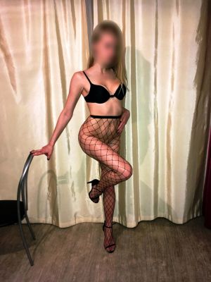 Настя, 8 904 930-93-84