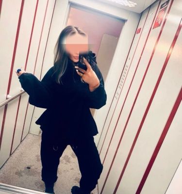 Alexxx blond loves , возраст: 29 рост: 170, вес: 60