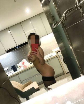 шлюшка Alexxx blond loves  (Сургут)