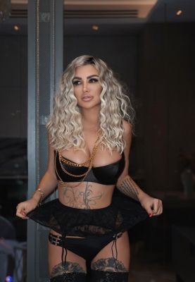 Арина , 8 926 322-23-40