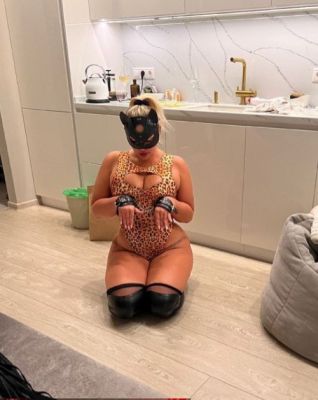 Анечка , фото с sexasurgut.com