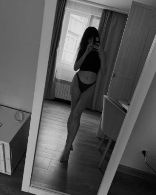 Альбина новенькая, 22, Сургут, Центр