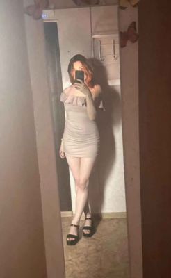 Катя — знакомства для секса в Сургуте