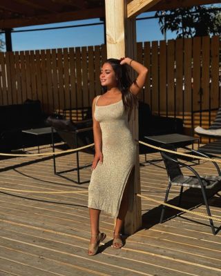 Розочка новенькая, фото с сайта sexasurgut.com