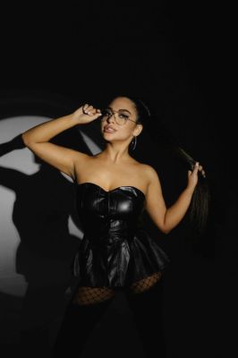 Розочка новенькая — знакомства для секса в Сургуте