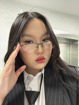 шлюха Азиатка, прилетела ненадолго? (Сургут)