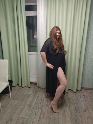 АЛИСА ДЕВОЧКА СЮРПРИЗОМ, фото с сайта sexasurgut.com