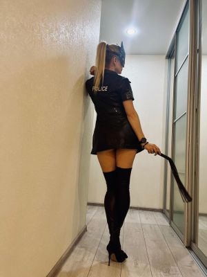 инди Госпожа Анна