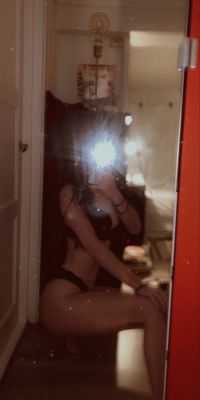 шлюха Альбина новенькая (Сургут)